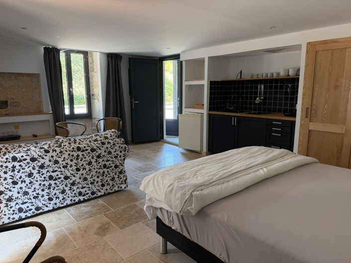 Image No.29-12 Bed House for sale