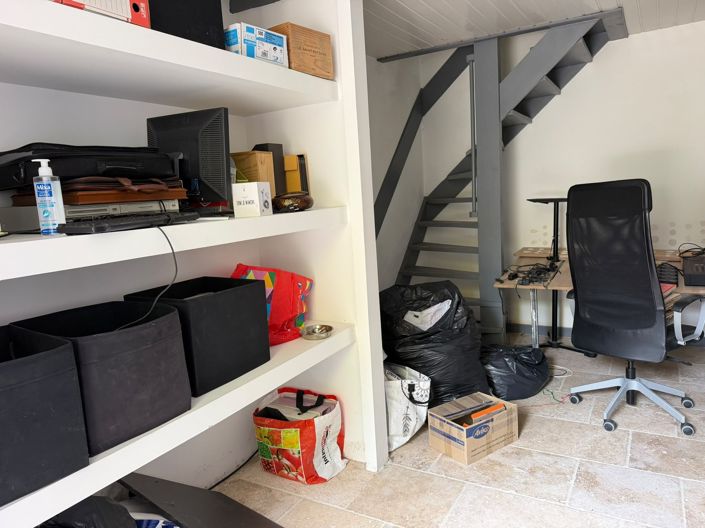 Image No.41-12 Bed House for sale