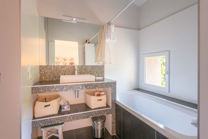 Image No.19-4 Bed House for sale