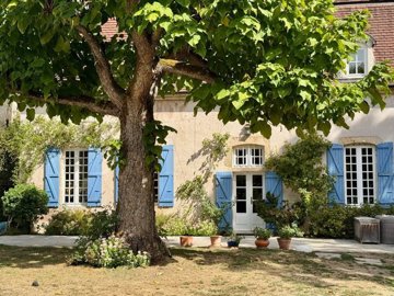 1 - Beaune, Maison