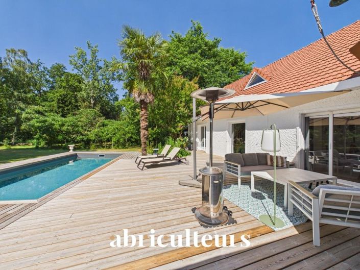 Image No.15-4 Bed House for sale
