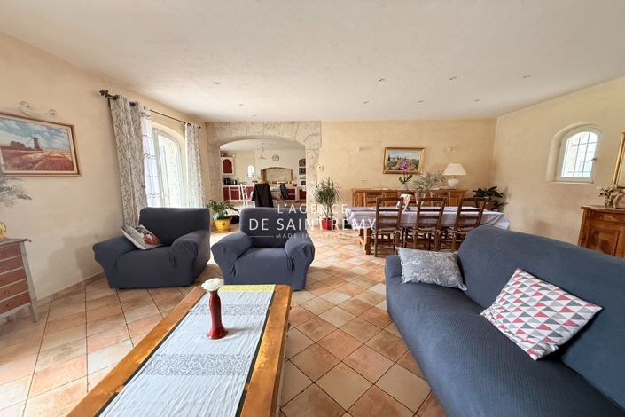 Image No.3-3 Bed House for sale