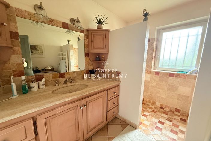Image No.4-3 Bed House for sale