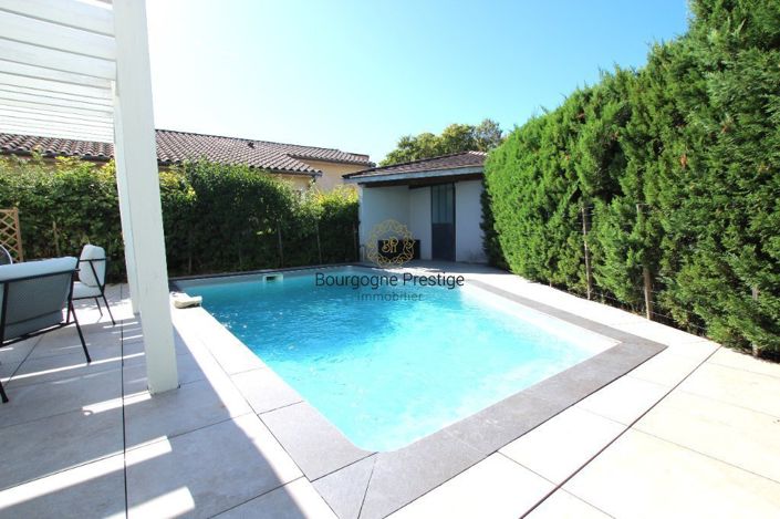 Image No.2-5 Bed House for sale