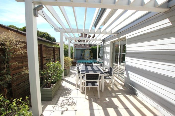 Image No.4-5 Bed House for sale