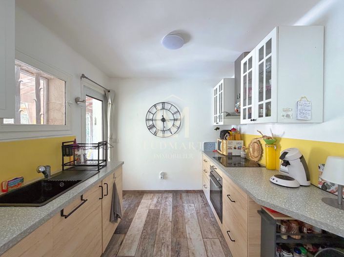 Image No.27-4 Bed House for sale