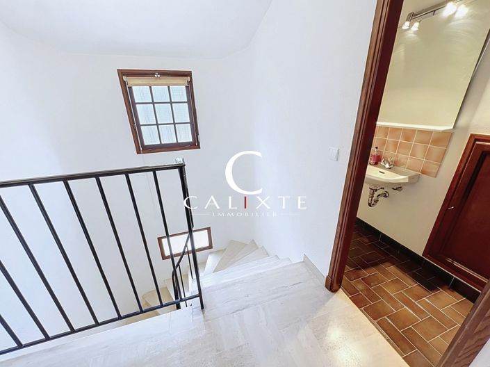 Image No.23-3 Bed House for sale