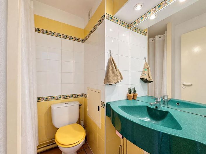 Image No.19-2 Bed Apartment for sale