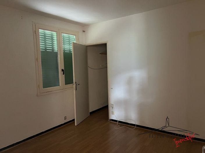 Image No.11-5 Bed House for sale