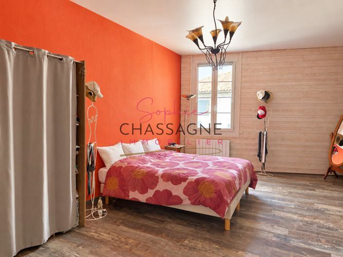 Image No.15-3 Bed House for sale