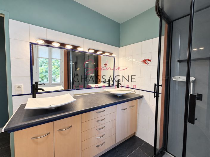 Image No.19-3 Bed House for sale