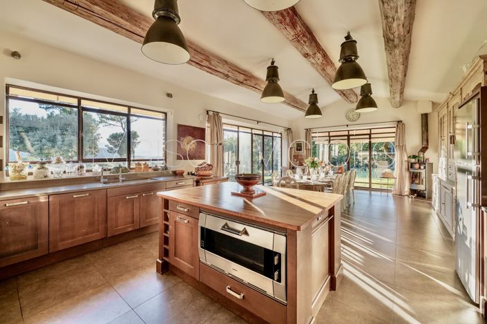 Image No.18-7 Bed House for sale