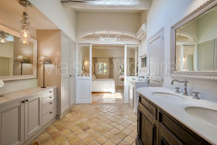 Image No.29-7 Bed House for sale