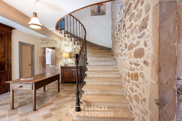 Image No.2-5 Bed House for sale