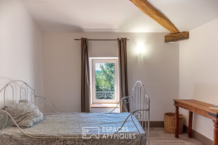 Image No.6-5 Bed House for sale
