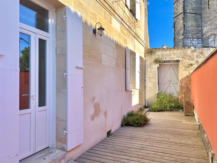 Image No.9-4 Bed House for sale
