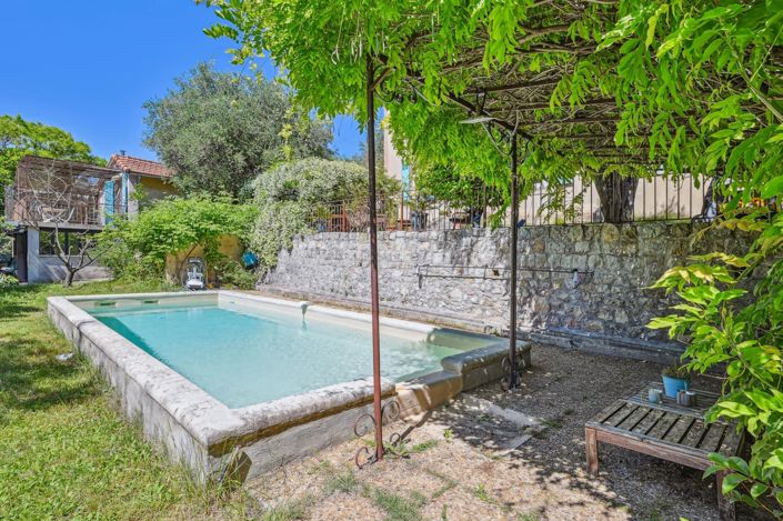 Image No.9-5 Bed House for sale