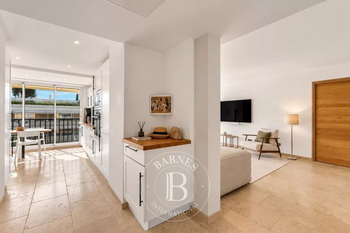 Image No.6-3 Bed Apartment for sale