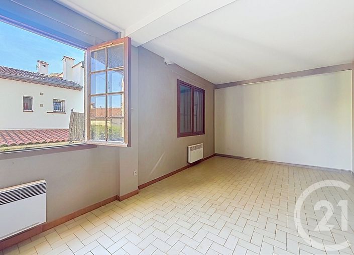 Image No.20-4 Bed House for sale
