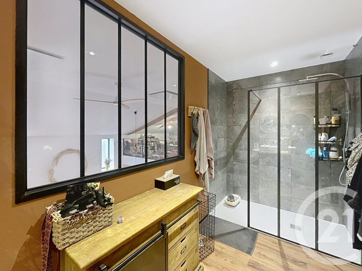 Image No.22-4 Bed House for sale