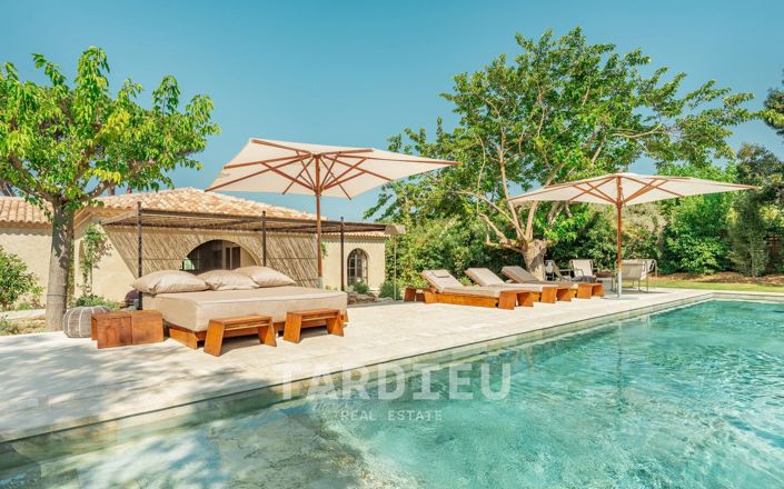 Image No.9-4 Bed House for sale