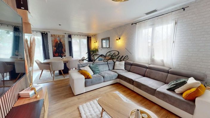 Image No.5-6 Bed House for sale