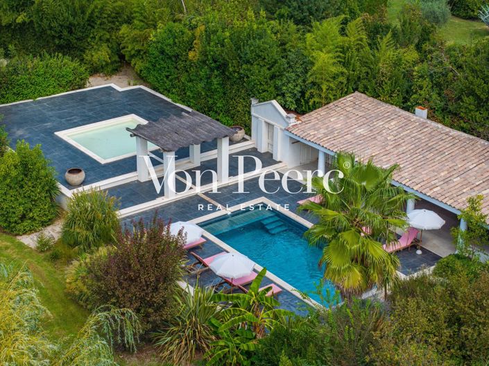 Image No.16-6 Bed House for sale