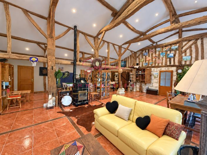 Image No.14-5 Bed House for sale