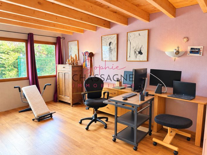 Image No.26-5 Bed House for sale
