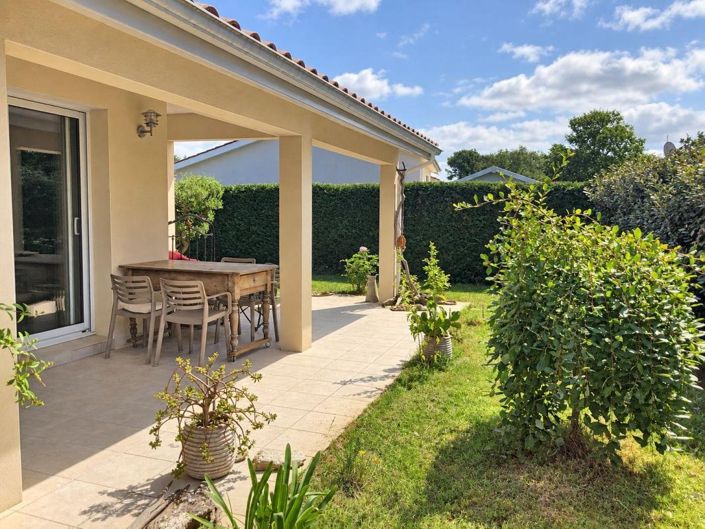 Image No.2-3 Bed House for sale