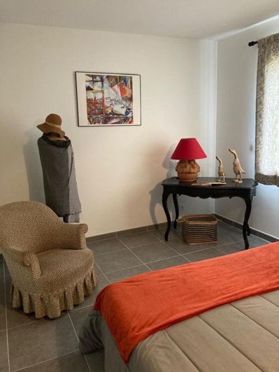 Image No.24-3 Bed House for sale