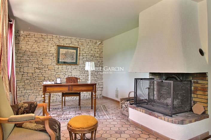 Image No.8-4 Bed House for sale