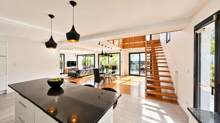 Image No.6-4 Bed House for sale