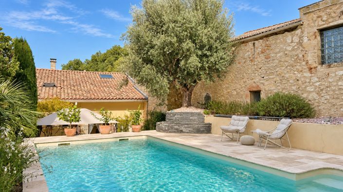 Image No.3-4 Bed House for sale
