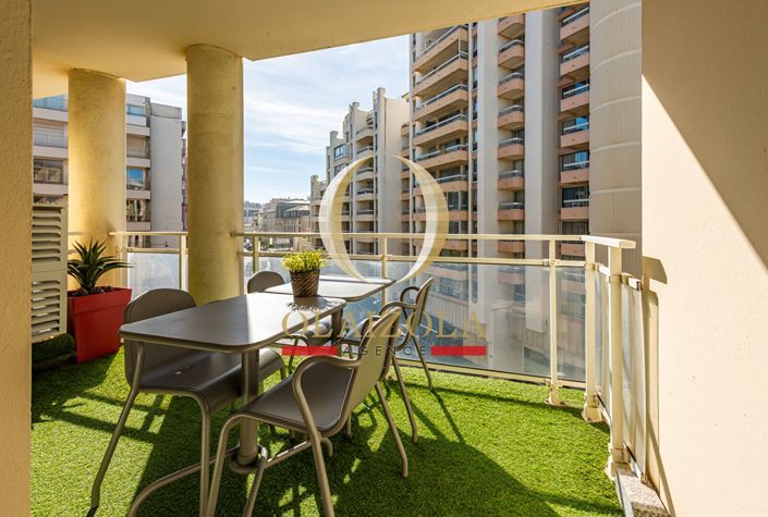 Image No.11-2 Bed Apartment for sale
