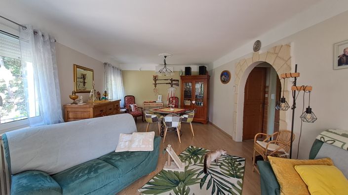 Image No.7-3 Bed House for sale