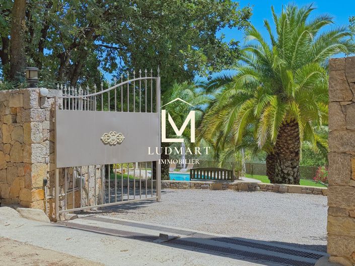 Image No.17-4 Bed House for sale