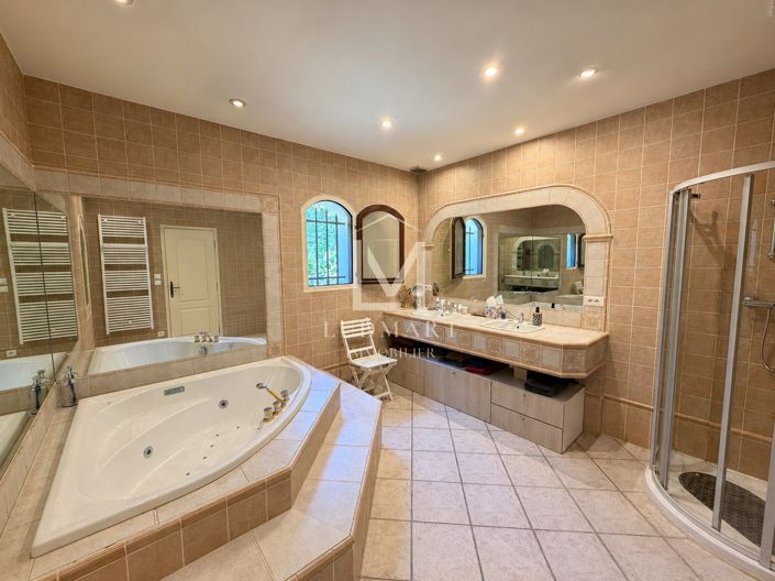 Image No.33-4 Bed House for sale