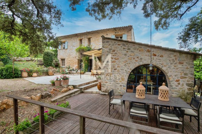 Image No.6-5 Bed House for sale