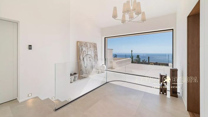 Image No.18-4 Bed House for sale
