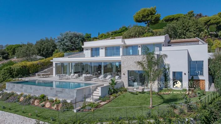 Image No.2-4 Bed House for sale