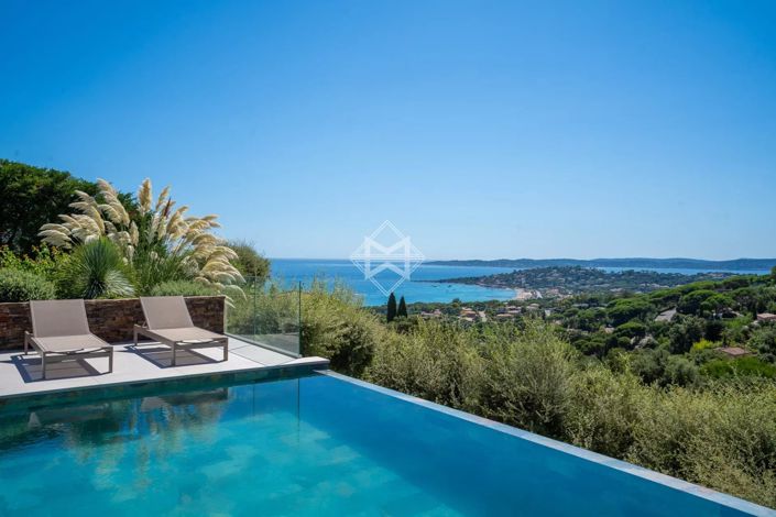 Image No.2-5 Bed House for sale