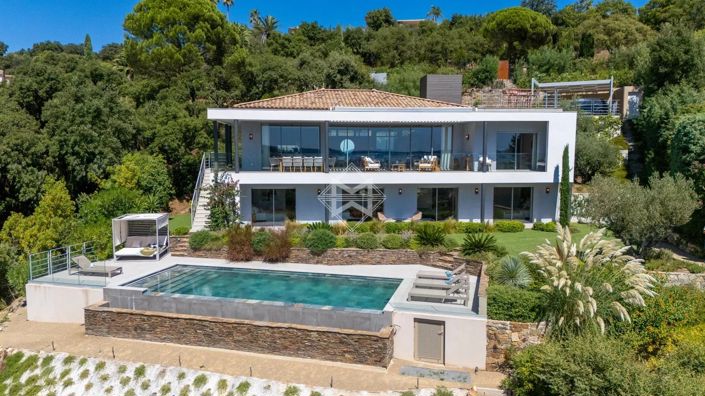 Image No.5-5 Bed House for sale