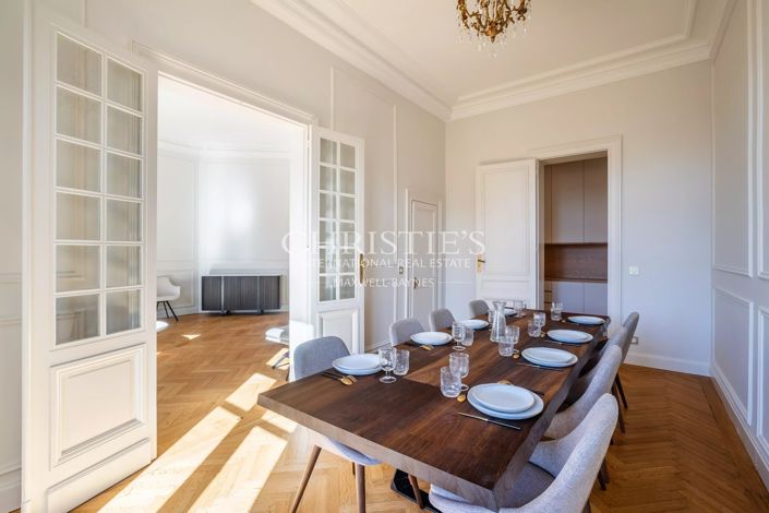 Image No.23-3 Bed Apartment for sale