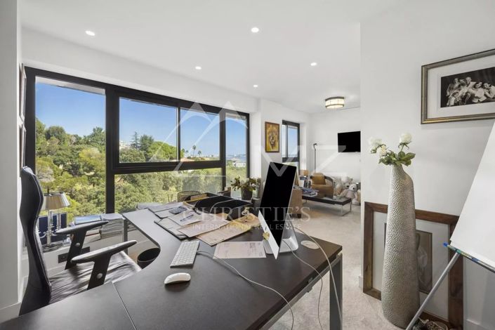 Image No.10-1 Bed Apartment for sale