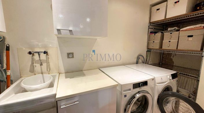 Image No.24-3 Bed House for sale