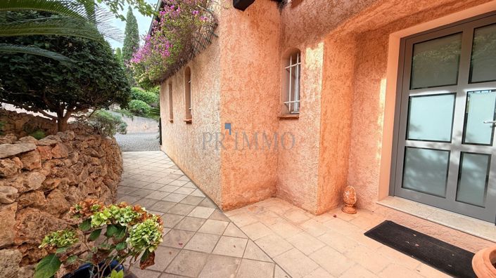 Image No.25-3 Bed House for sale