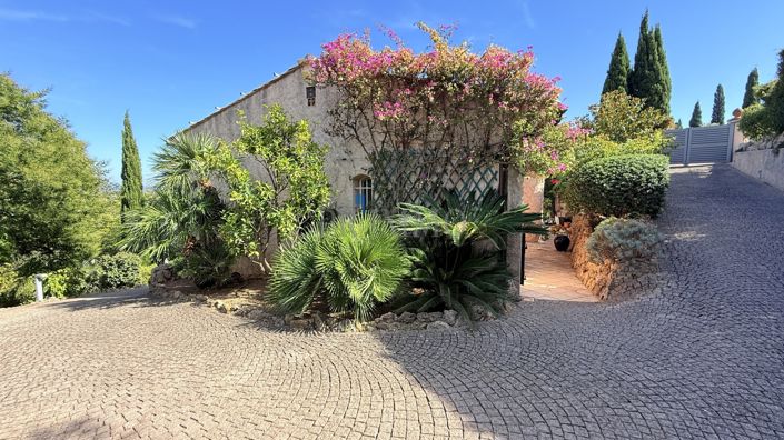 Image No.6-3 Bed House for sale