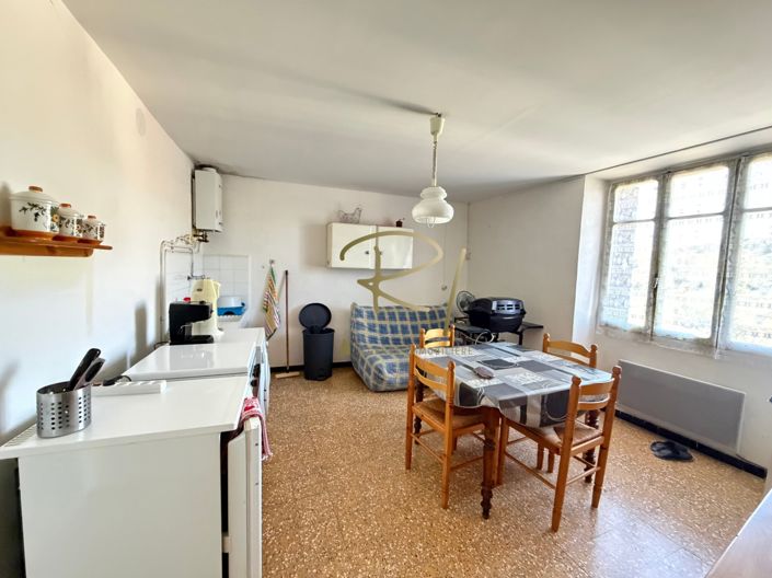 Image No.5-2 Bed House for sale