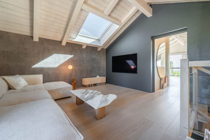 Image No.22-5 Bed House for sale